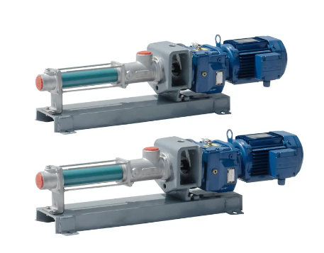 How to remove a screw ring from a pump dispenser?